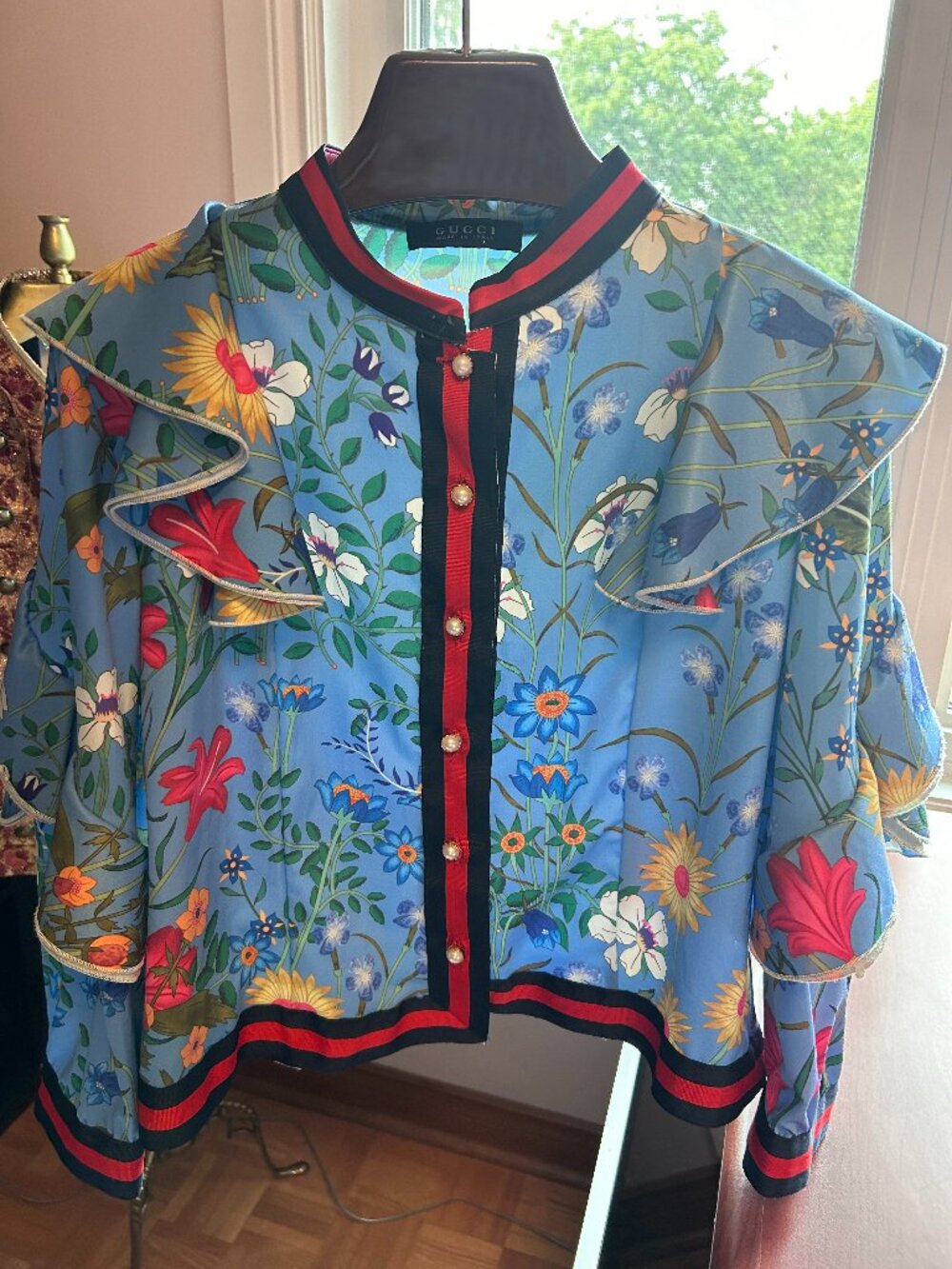 HOT DEAL - Women's Blue floral printed lightweight jacket - Large (fits Medium)